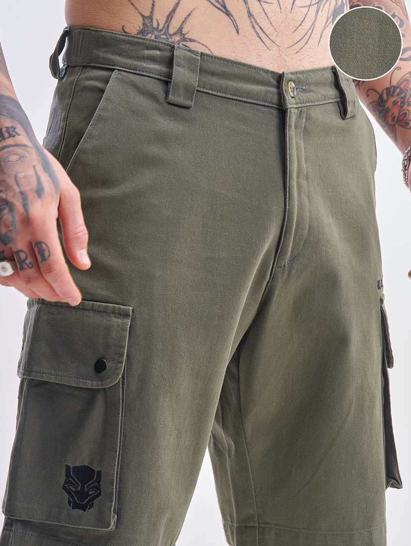men solid mid rise regular fit cargo shorts - 22499608 -  Standard Image - 1