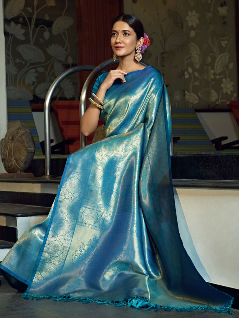 women self design kanjivaram saree with blouse - 22499789 -  Standard Image - 4