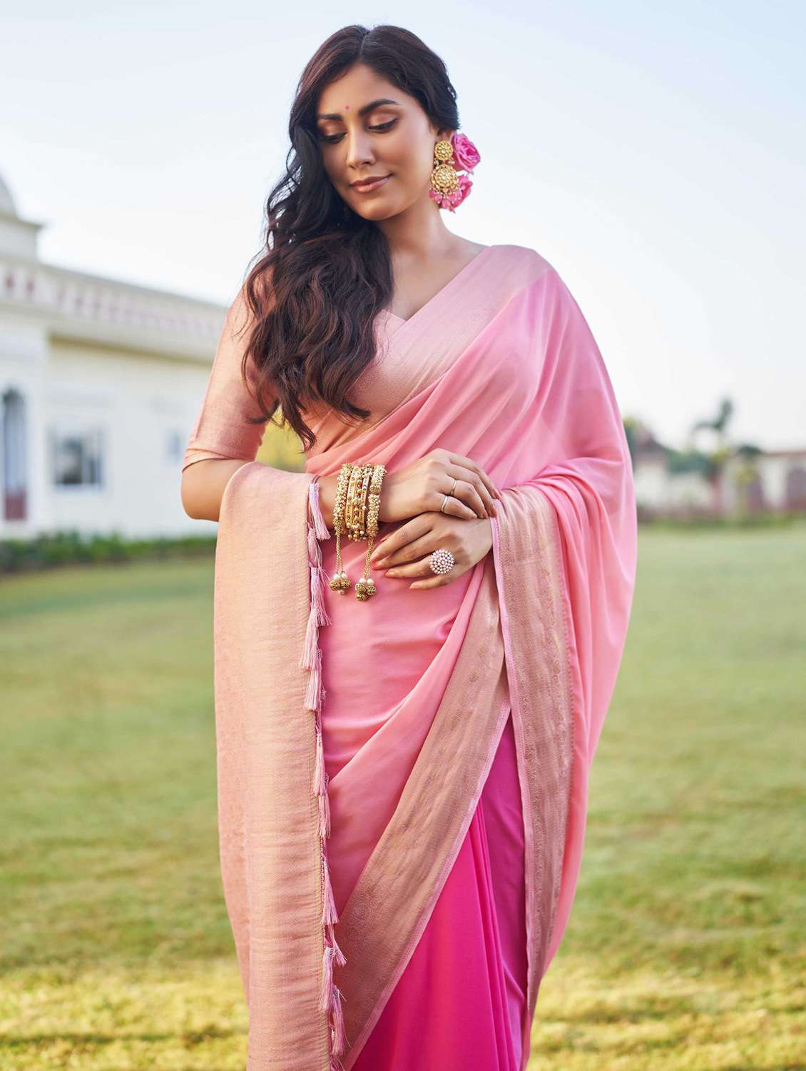 women ombre bordered saree with blouse - 22499803 -  Standard Image - 1