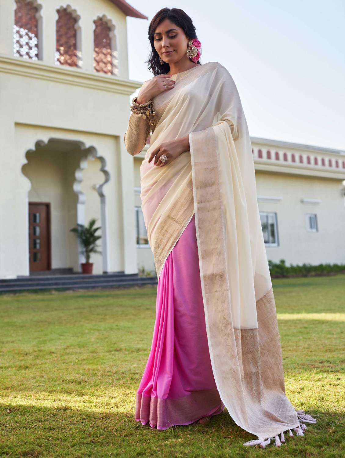 women ombre bordered saree with blouse