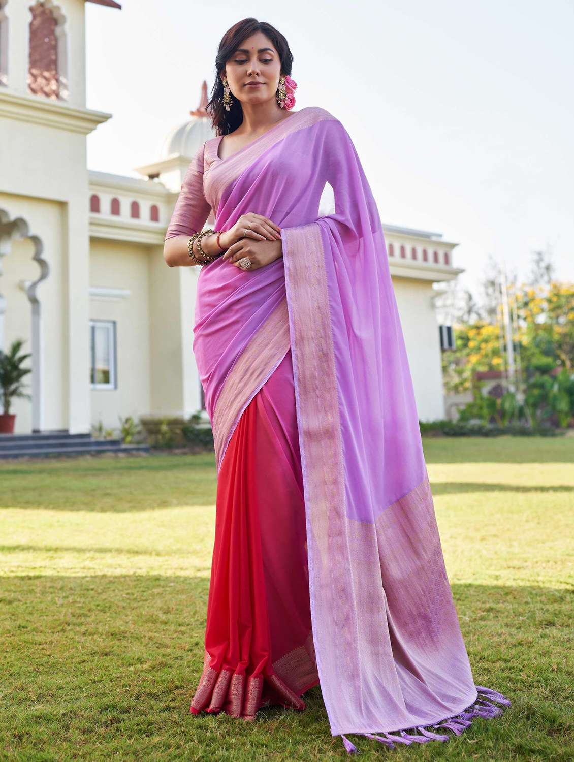 women ombre bordered saree with blouse
