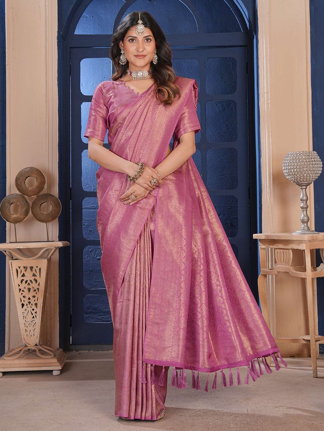 women self design kanjivaram saree with blouse - 22499833 -  Standard Image - 4