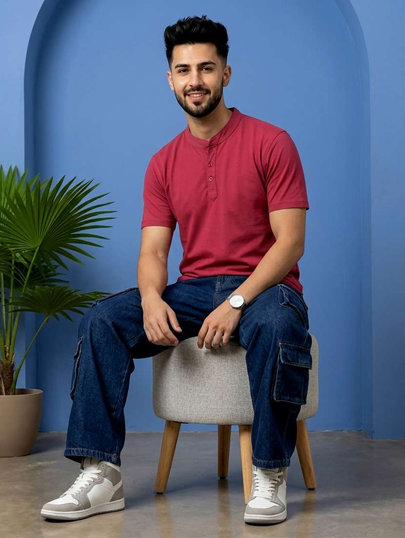Men Solid Short Sleeve Regular Fit T-shirt - 22500029 -  Standard Image - 4