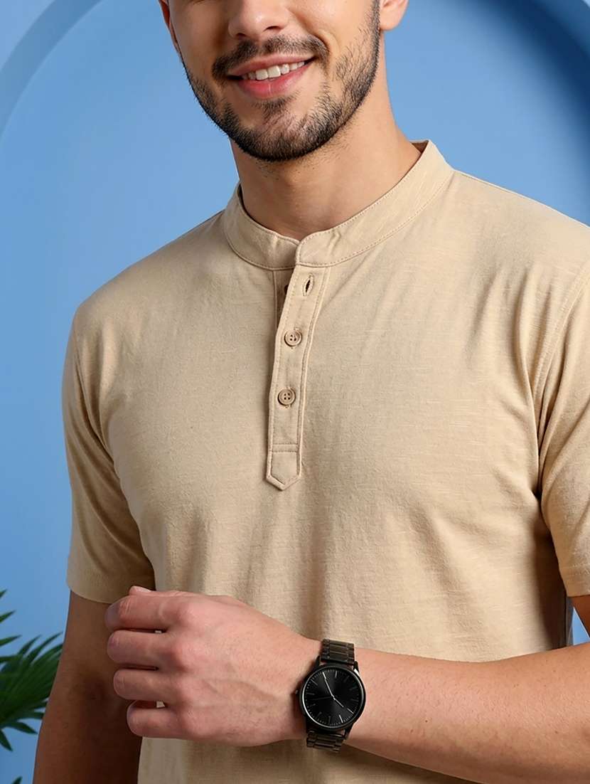 Men Solid Short Sleeve Regular Fit T-shirt - 22500031 -  Standard Image - 1