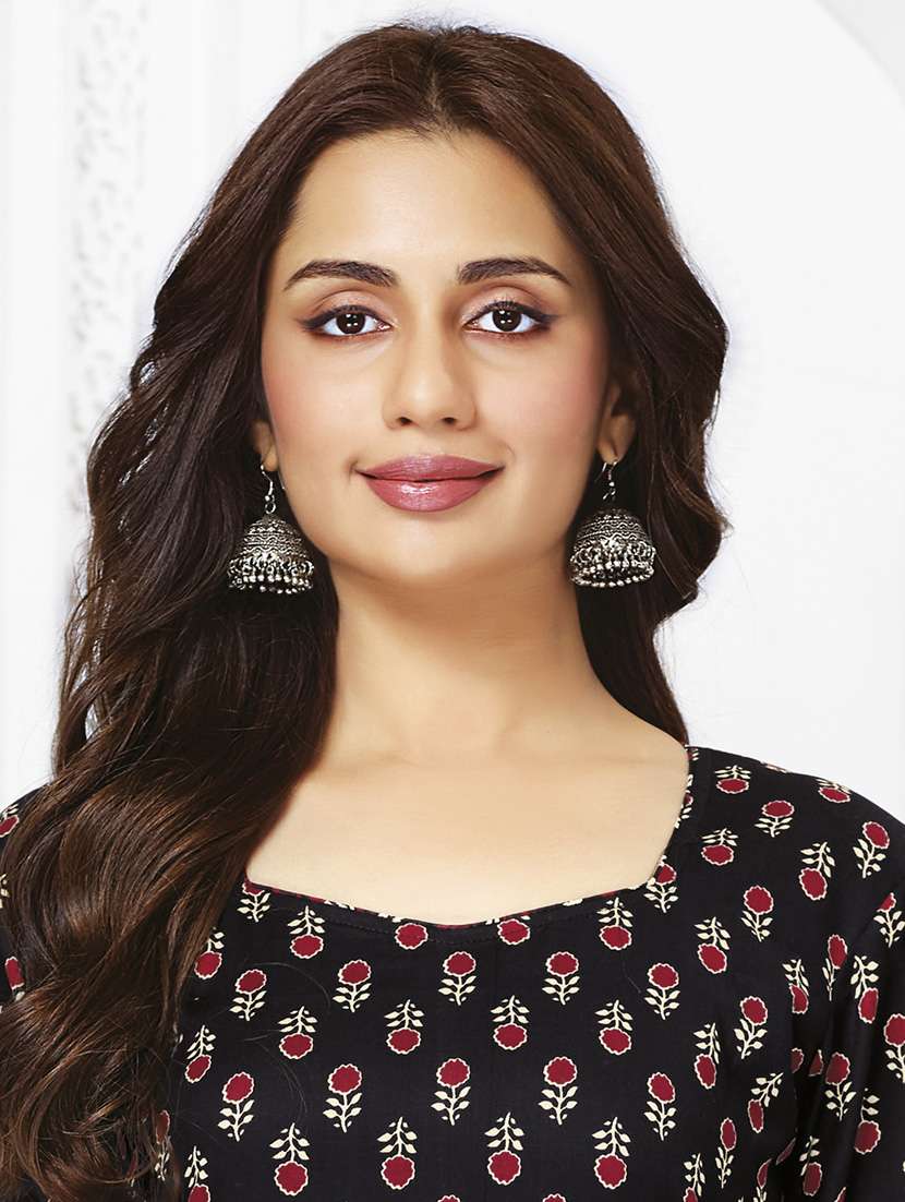 women printed three quarter sleeve kurta patiala with dupatta set - 22500090 -  Standard Image - 1