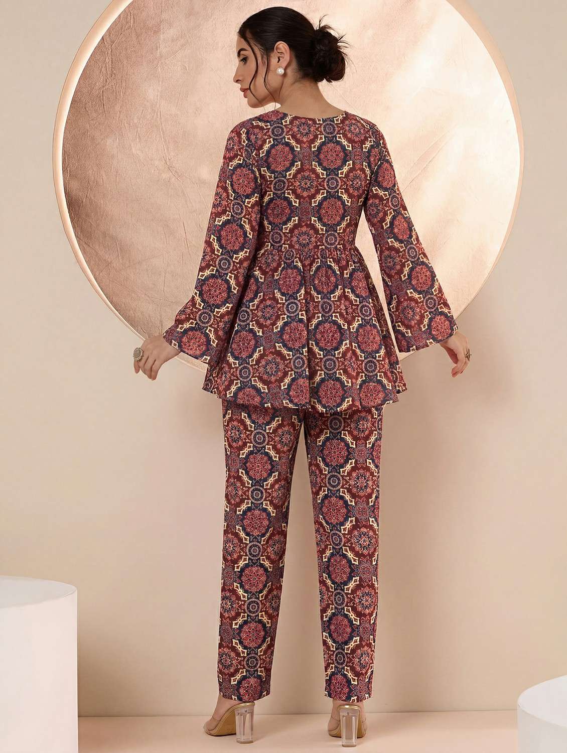 women printed long sleeve ethnic co-ord set - 22500113 -  Standard Image - 4
