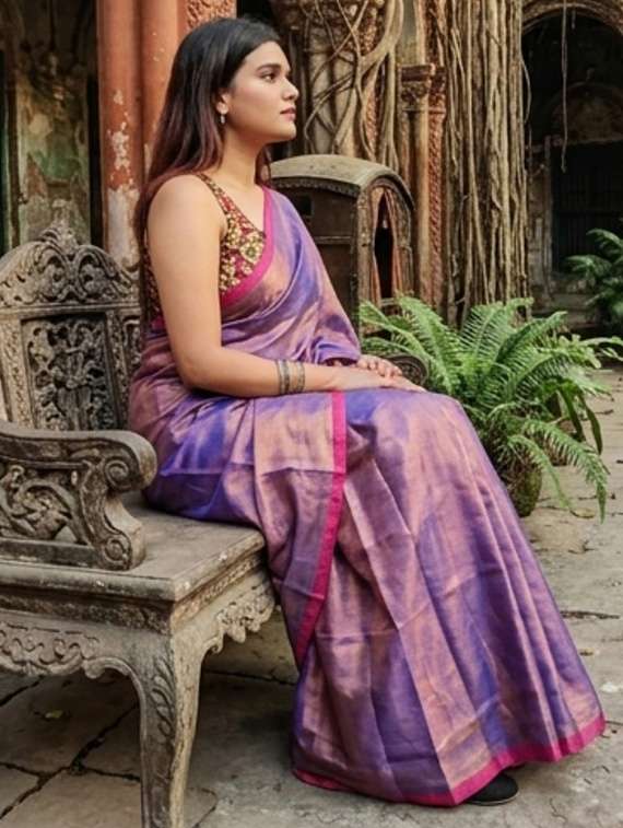 women solid handloom saree with blouse - 22500207 -  Standard Image - 4