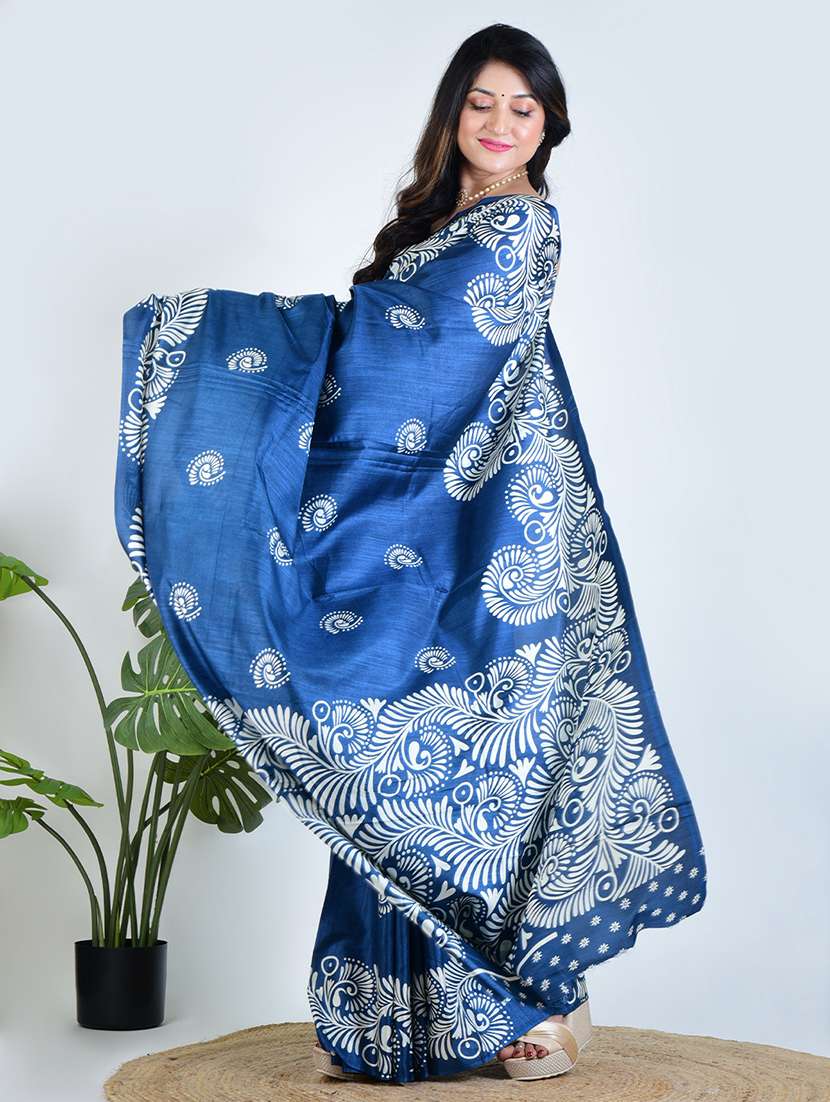 women printed casual wear saree with blouse - 22500240 -  Standard Image - 4