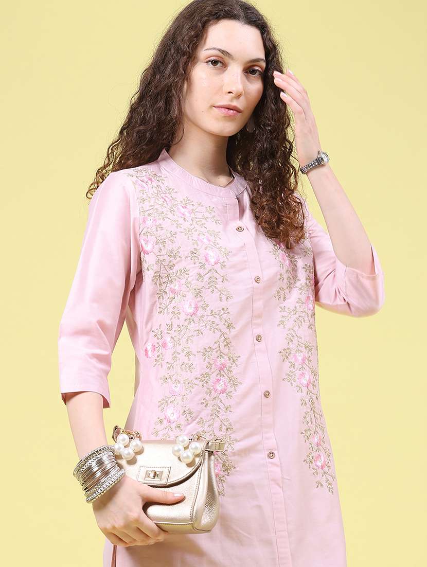 women solid with work three quarter sleeve straight kurta