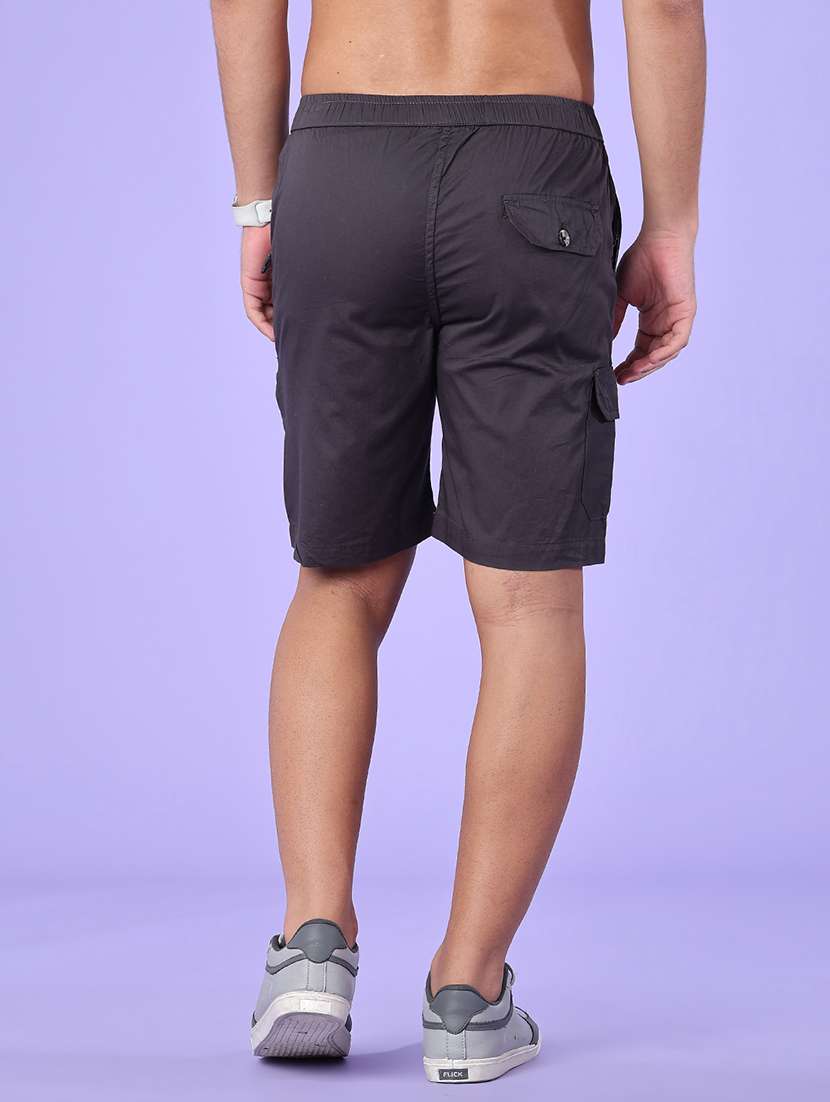 men solid mid rise regular fit cargo shorts - 22501050 -  Standard Image - 4
