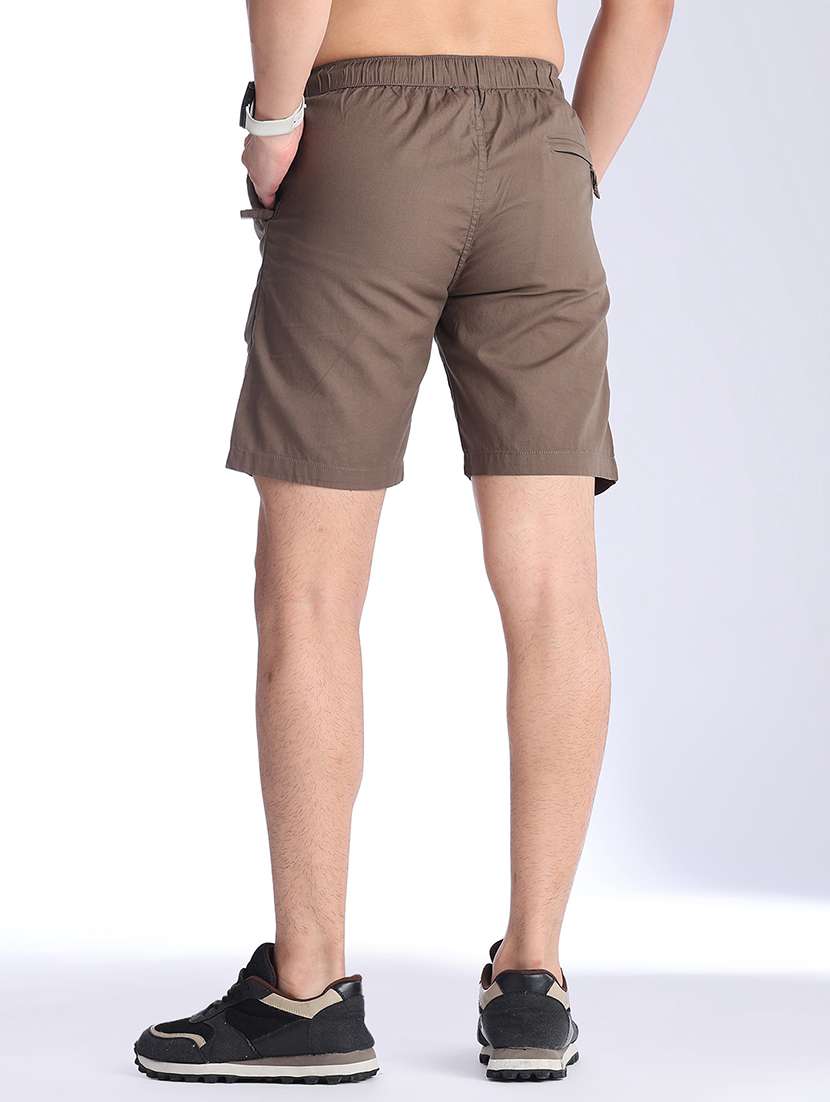 Men Solid Mid Rise Regular Fit Shorts - 22501060 -  Standard Image - 4