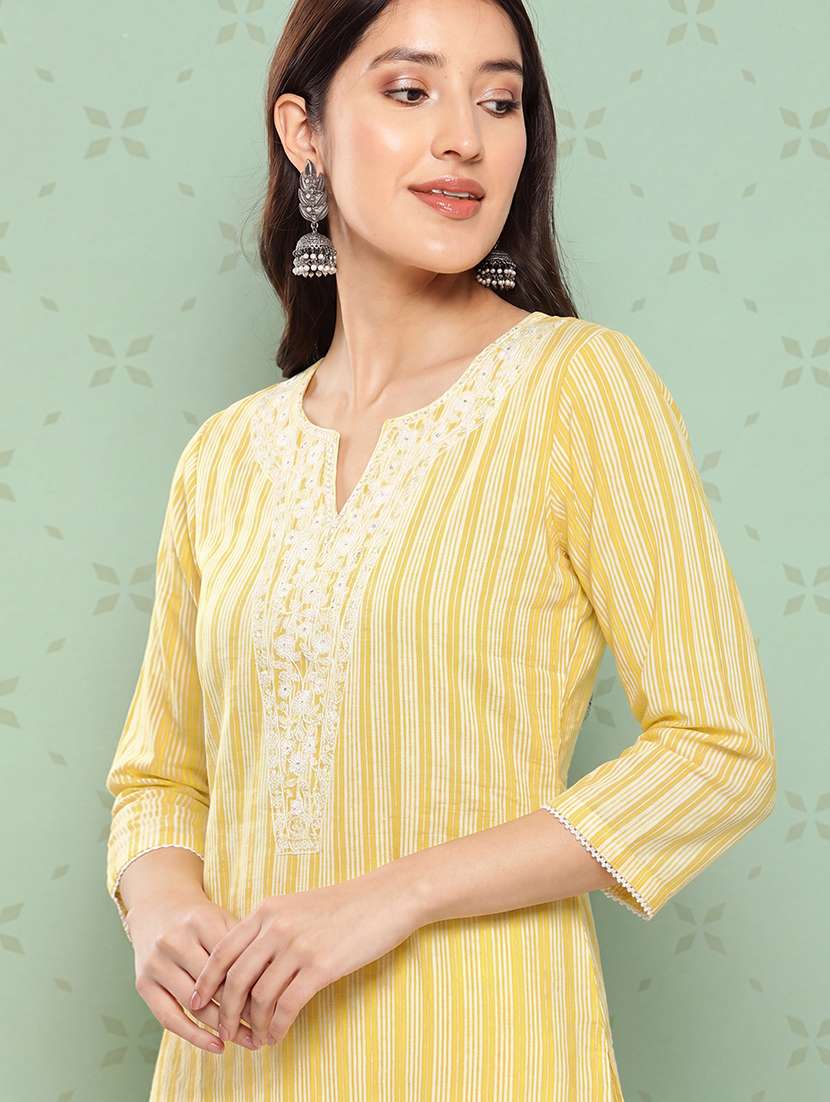 women printed notch neck straight kurta - 22501975 -  Standard Image - 1