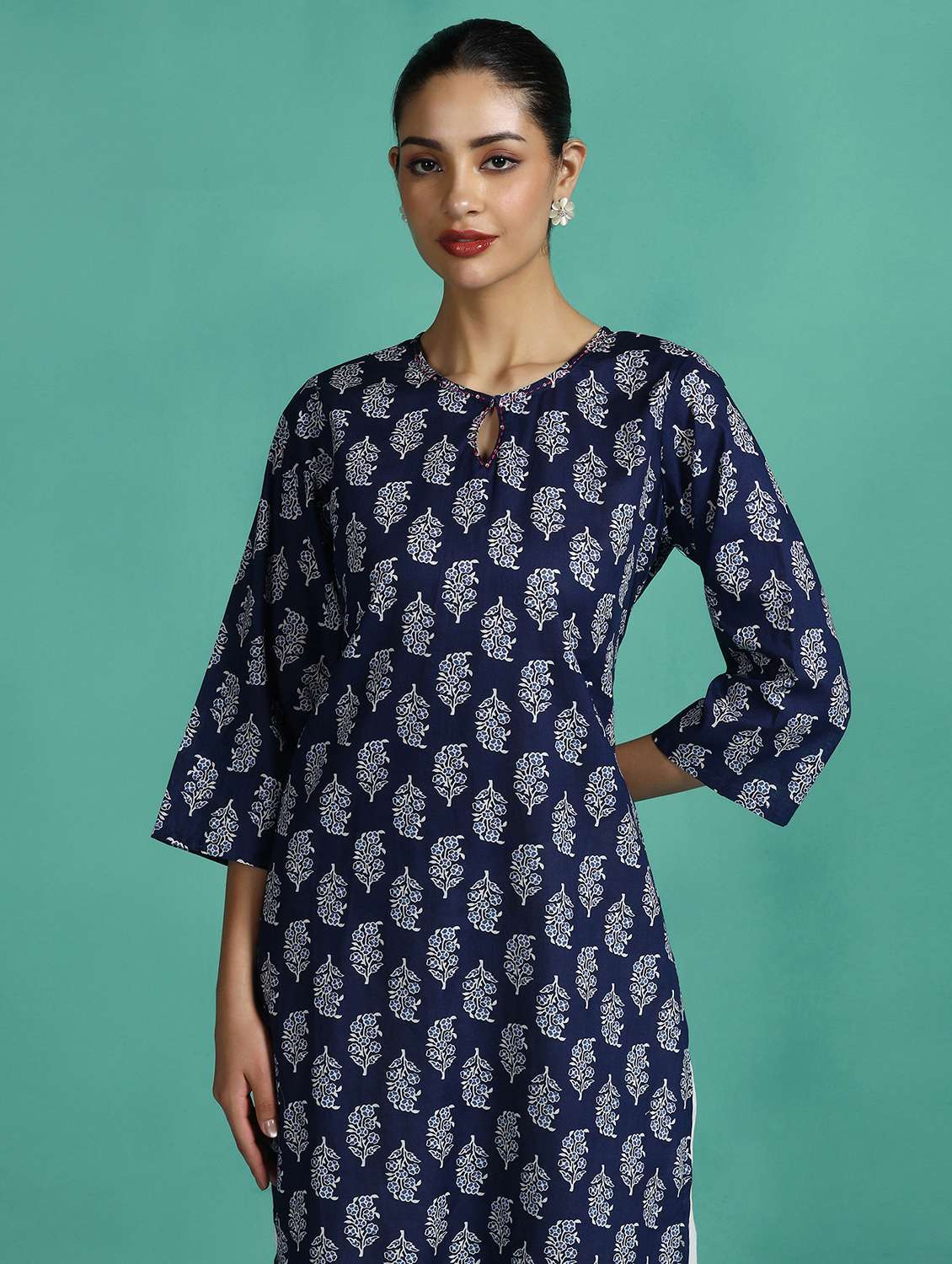 women printed three quarter sleeve straight kurta - 22502059 -  Standard Image - 1