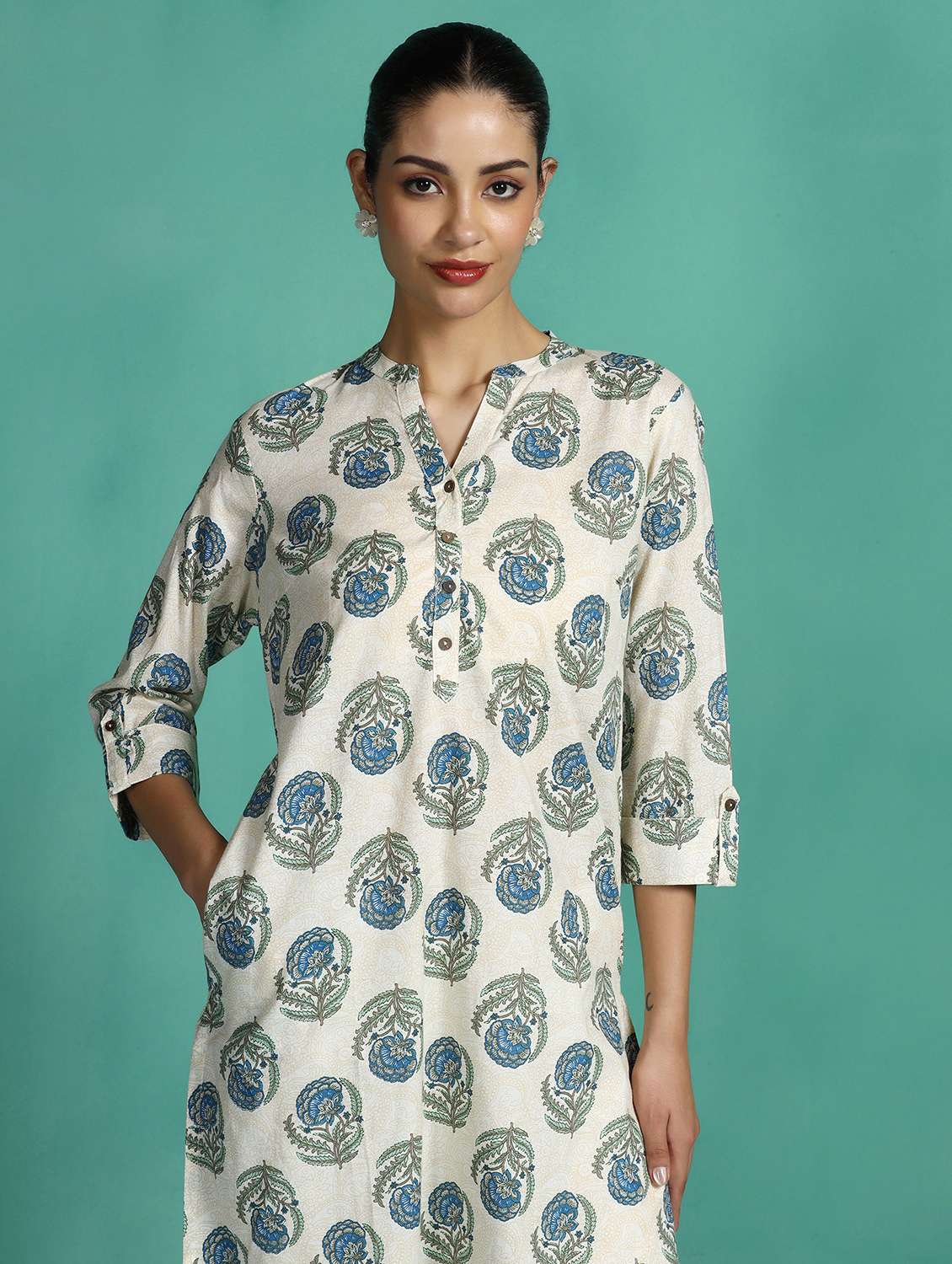 women floral printed three quarter sleeve straight kurta - 22502062 -  Standard Image - 1