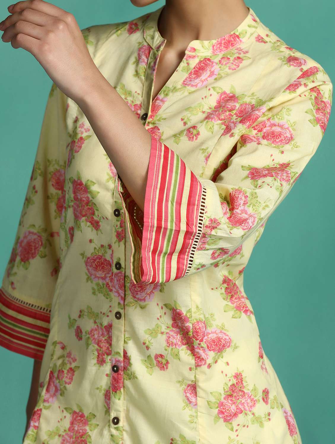 women printed three quarter sleeve a-line kurta - 22502065 -  Standard Image - 1