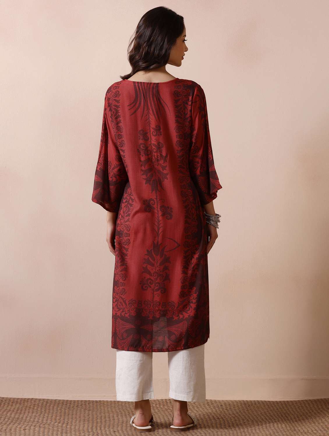 women printed three quarter sleeve straight kurta - 22502068 -  Standard Image - 4