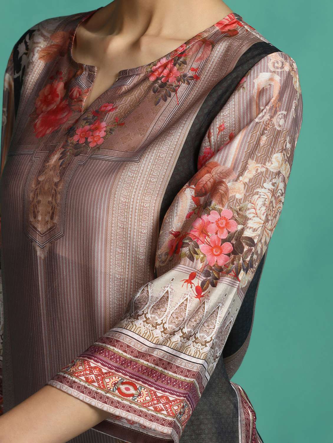 women printed three quarter sleeve straight kurta - 22502069 -  Standard Image - 1
