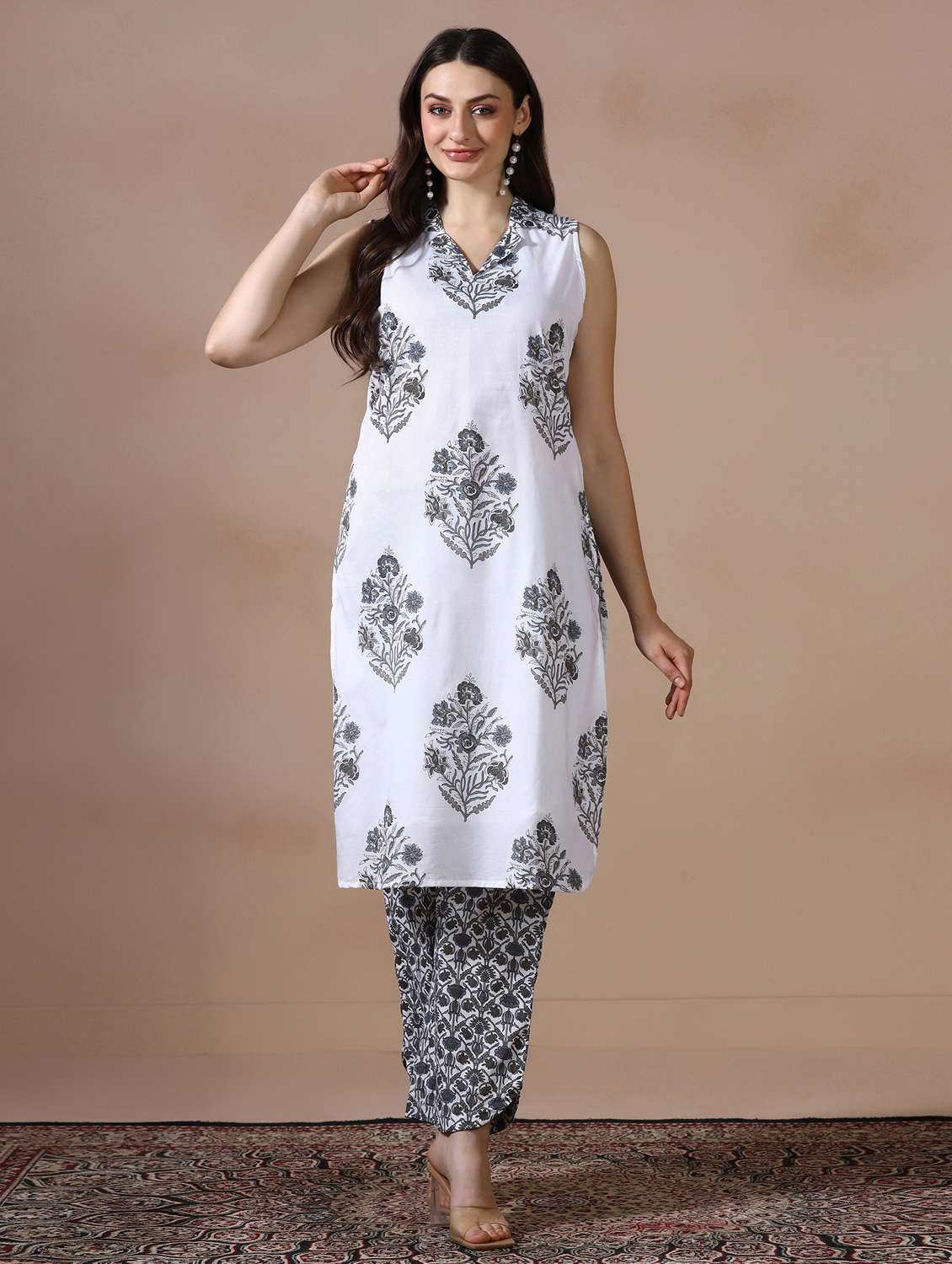 women printed sleeveless kurta pant set - 22502092 -  Standard Image - 1
