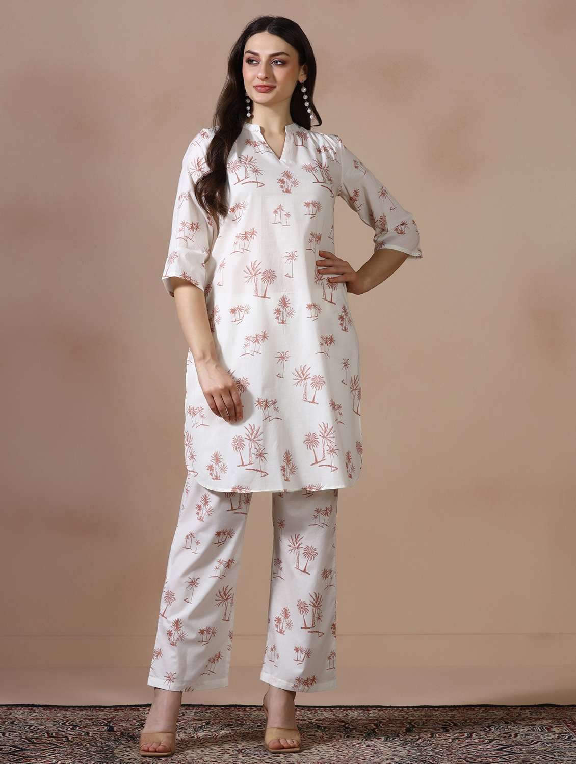 women printed three quarter sleeve kurta pant set - 22502094 -  Standard Image - 1