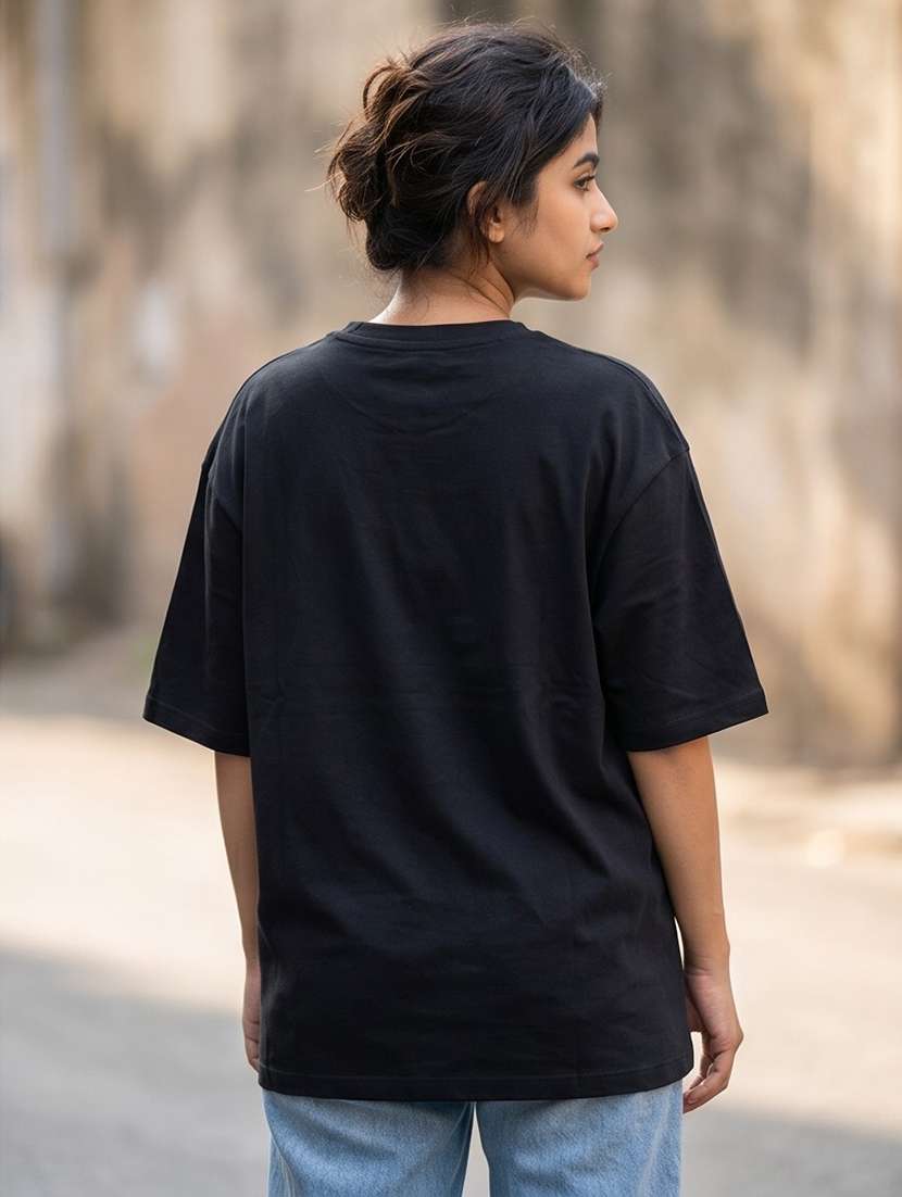 Women Graphic Short Sleeve Oversized T-shirt - 22502466 -  Standard Image - 1