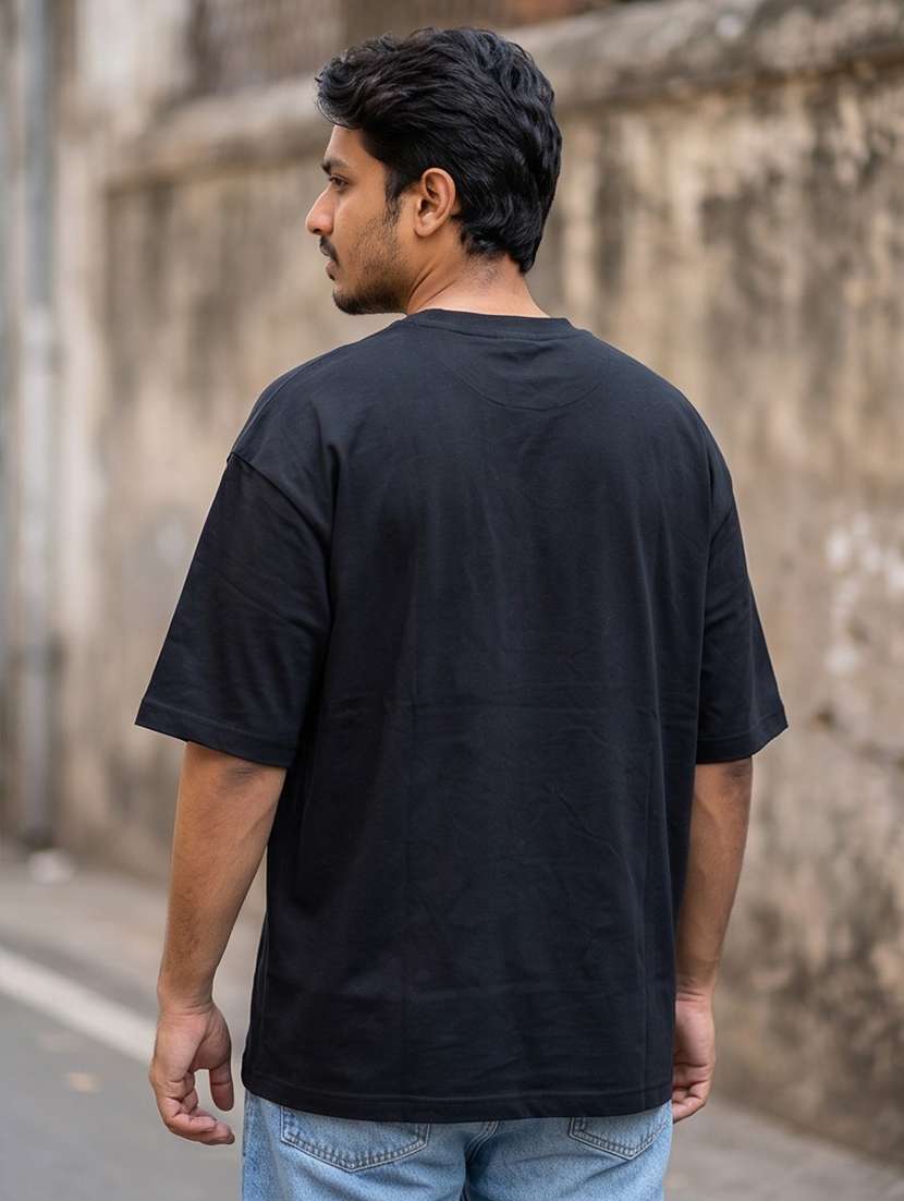men placement print short sleeve oversized t-shirt - 22502556 -  Standard Image - 1