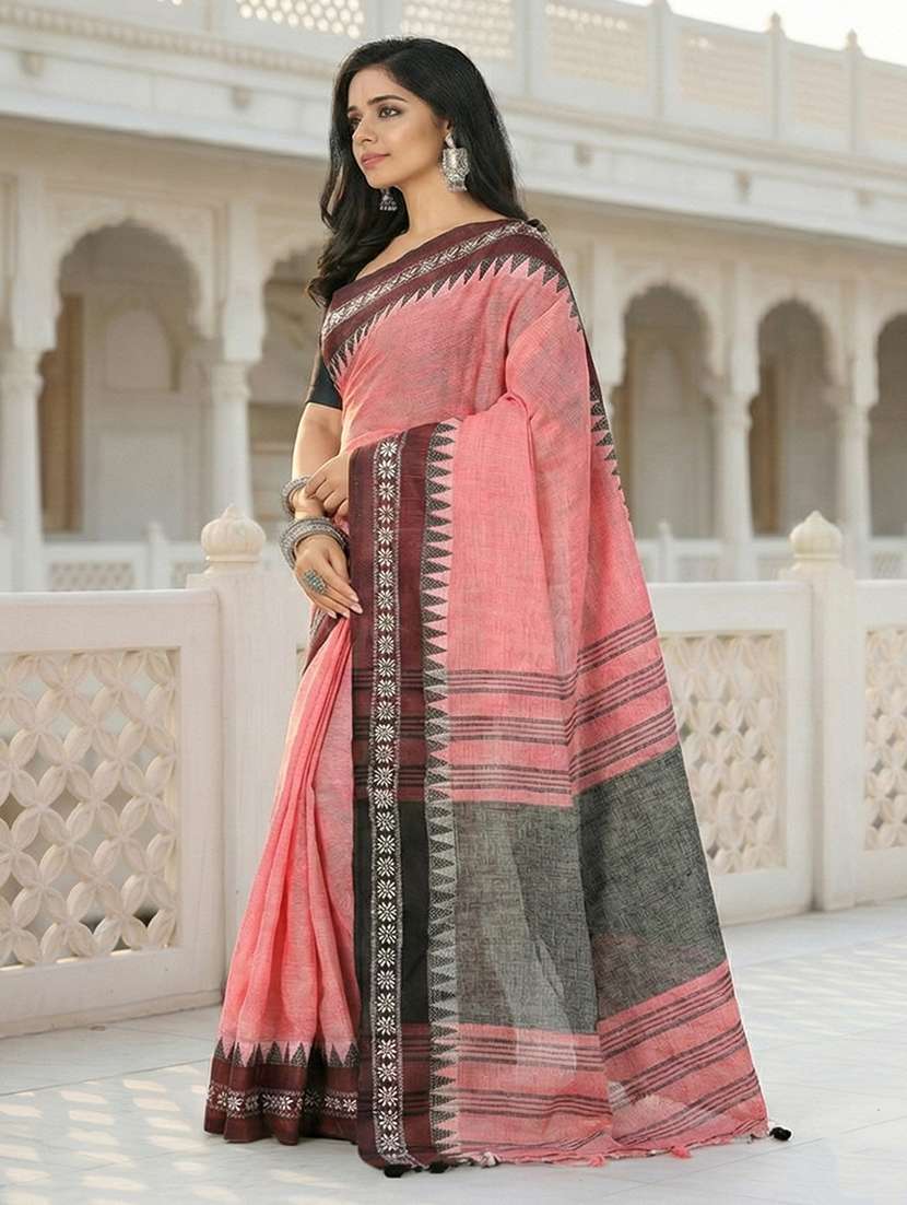 women solid with bordered handloom saree with blouse - 22502592 -  Standard Image - 1