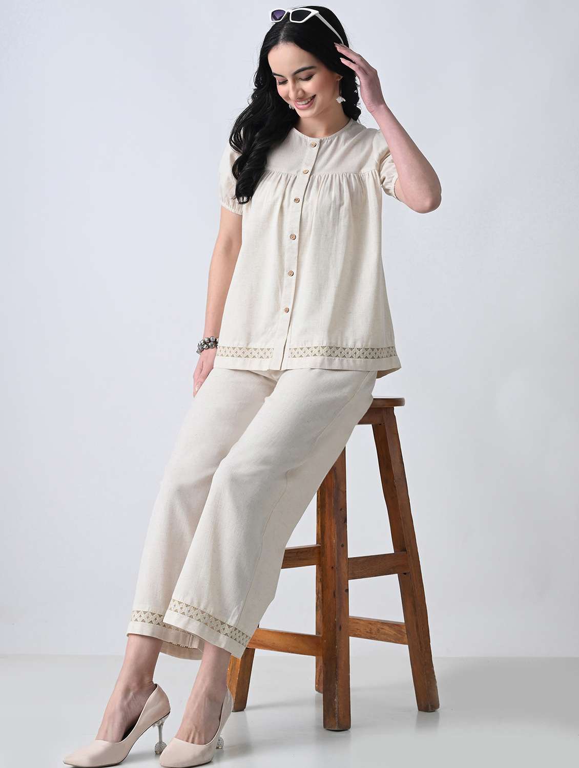 women solid round neck top and palazzo co-ord set