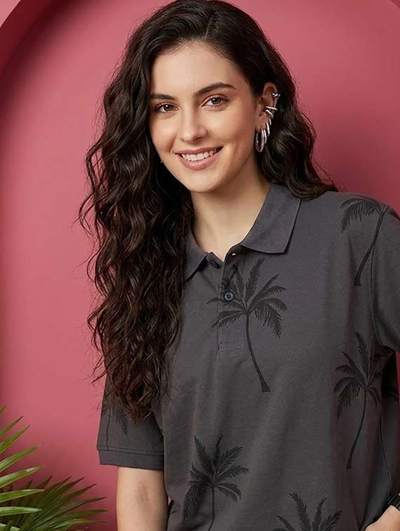 women printed short sleeves polo neck t-shirt - 22502850 -  Standard Image - 1
