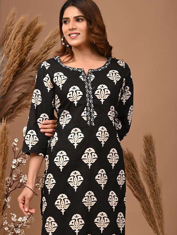 women printed three quarter sleeve straight kurta - 22502924 -  Standard Image - 4