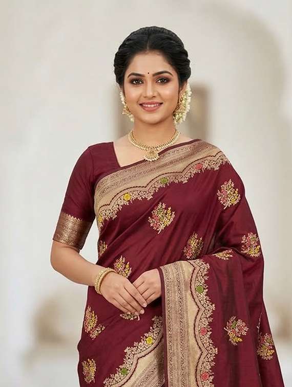 women self design banarasi saree with blouse - 22503005 -  Standard Image - 1