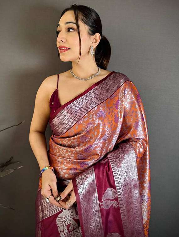 women self design banarasi saree with blouse - 22503076 -  Standard Image - 1