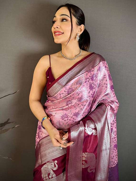 women self design banarasi saree with blouse - 22503079 -  Standard Image - 1