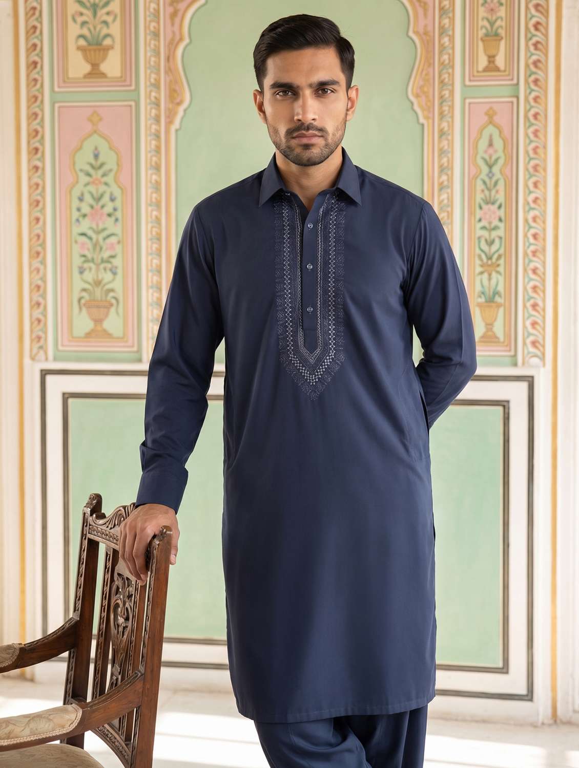men embroidered long sleeve pathani set