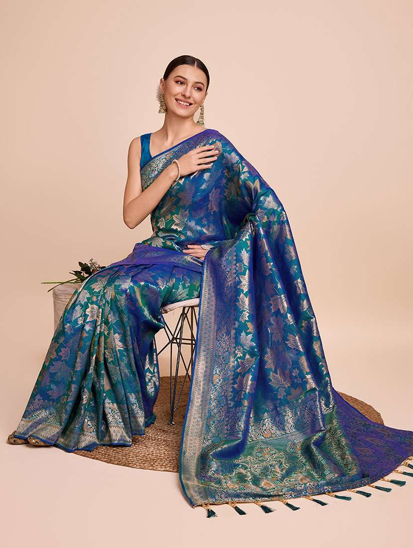 Women Self Design Banarasi Saree With Blouse - 22503181 -  Standard Image - 4