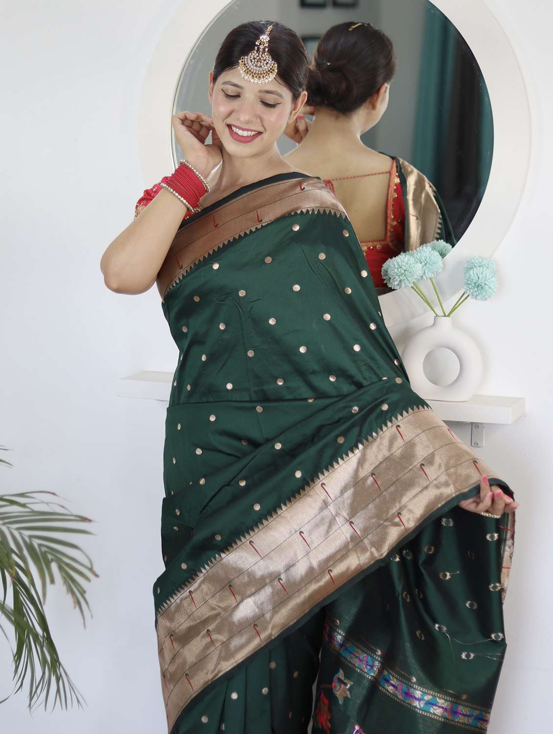 women self design paithani saree with blouse - 22503233 -  Standard Image - 1