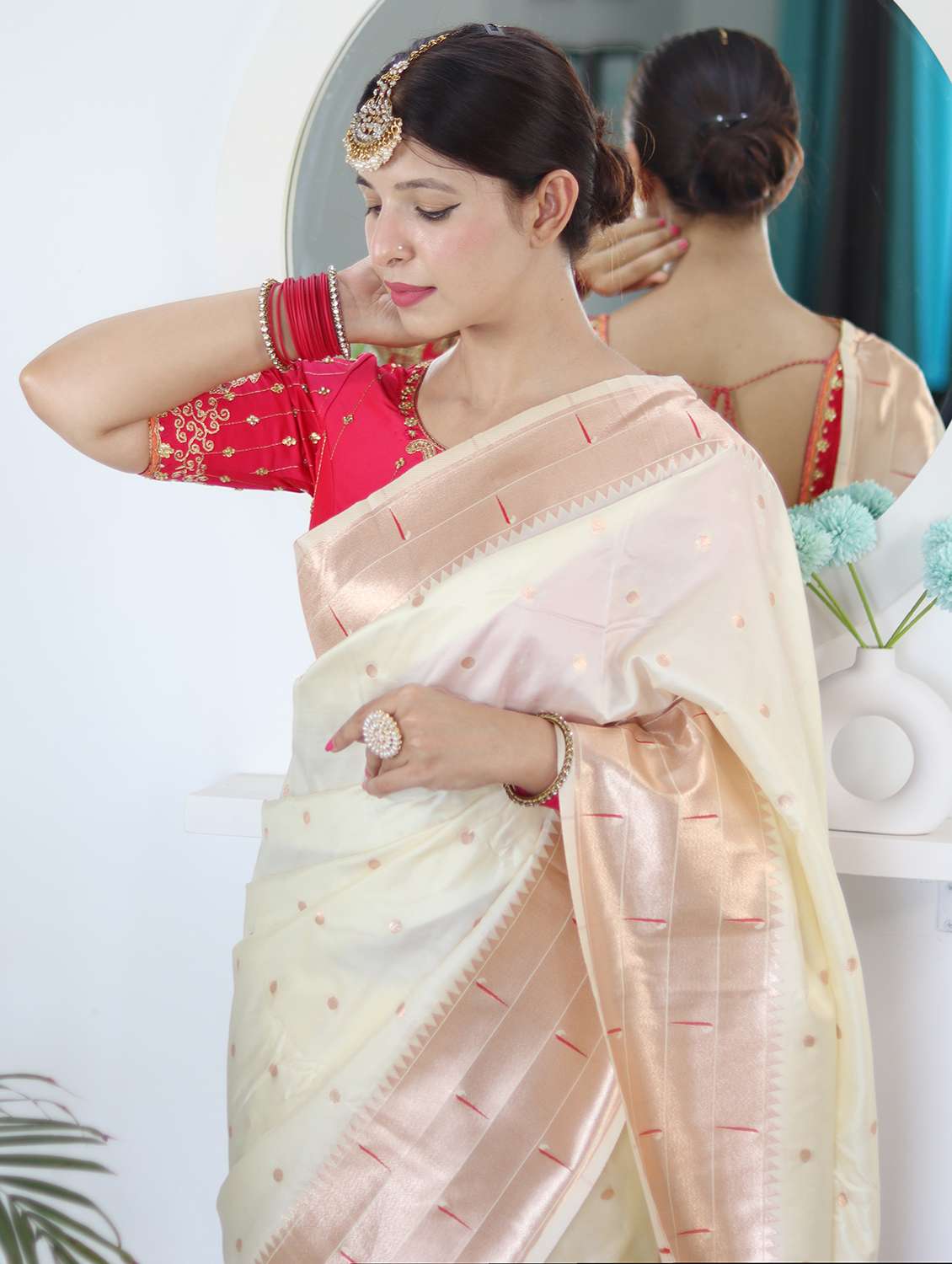 women self design paithani saree with blouse - 22503235 -  Standard Image - 4