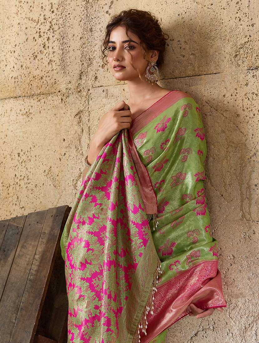 Women Self Design Kanjivaram Saree With Blouse - 22503309 -  Standard Image - 1
