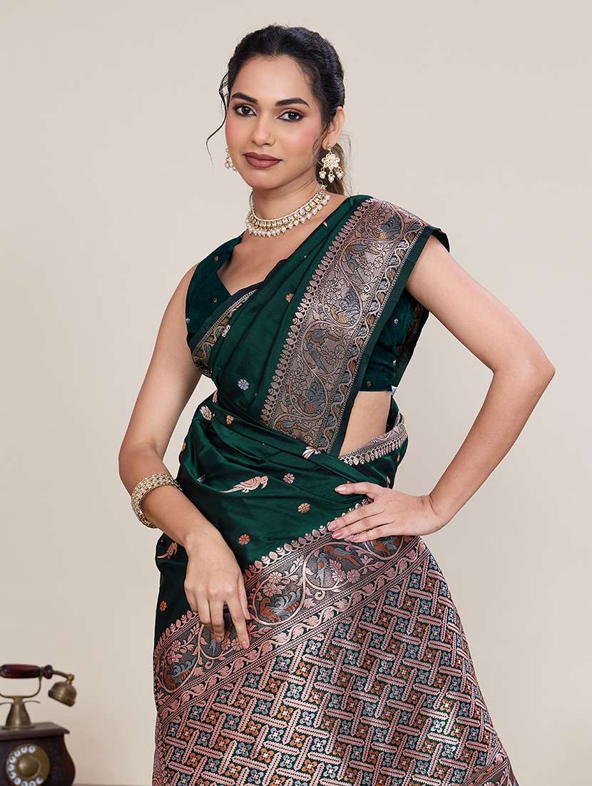women self design banarasi saree with blouse - 22503315 -  Standard Image - 1