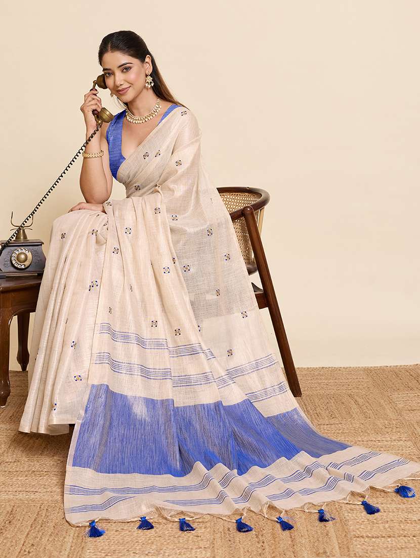 women solid with work embroidered saree with blouse - 22503334 -  Standard Image - 4