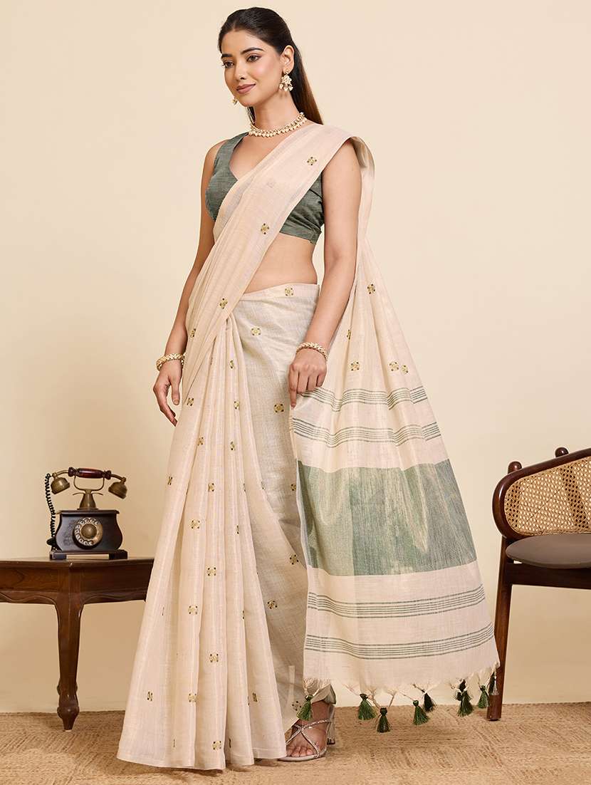 women solid with work embroidered saree with blouse - 22503337 -  Standard Image - 4