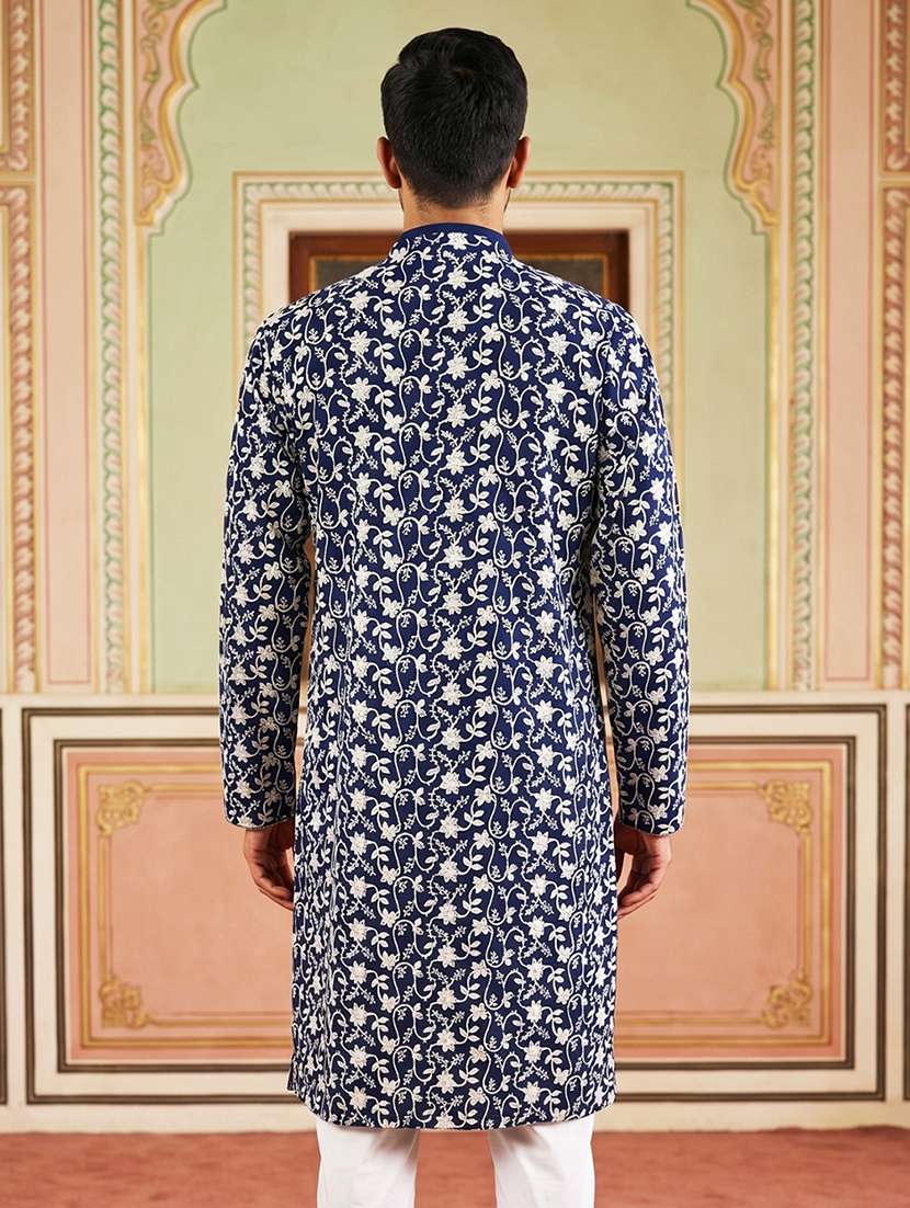 men embroidered mandarin neck long kurta - 22503340 -  Standard Image - 4