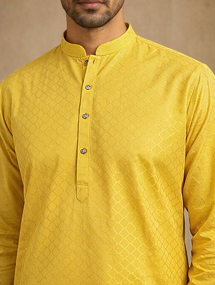 men self design mandarin neck long kurta - 22503348 -  Standard Image - 1
