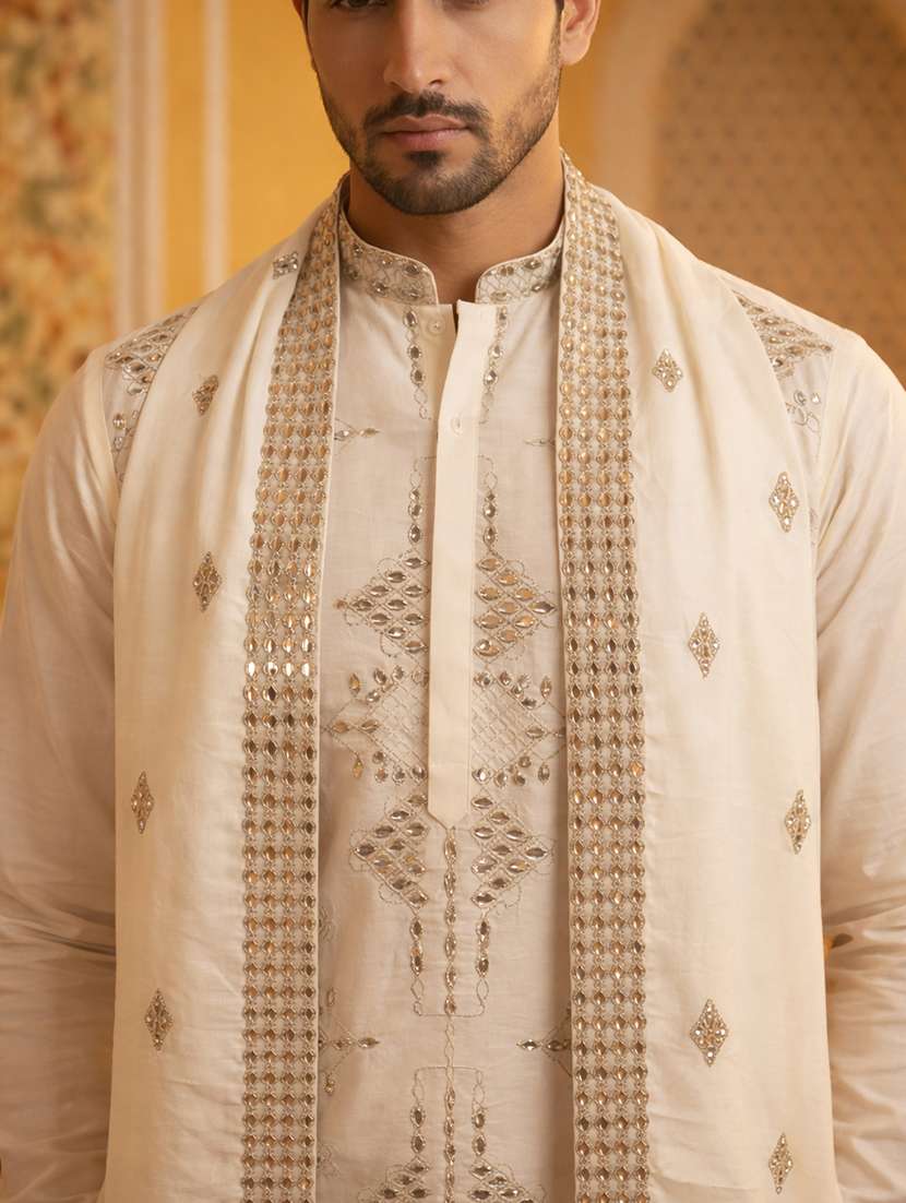 Men Embroidered Mandarin Neck Long Kurta - 22503357 -  Standard Image - 1