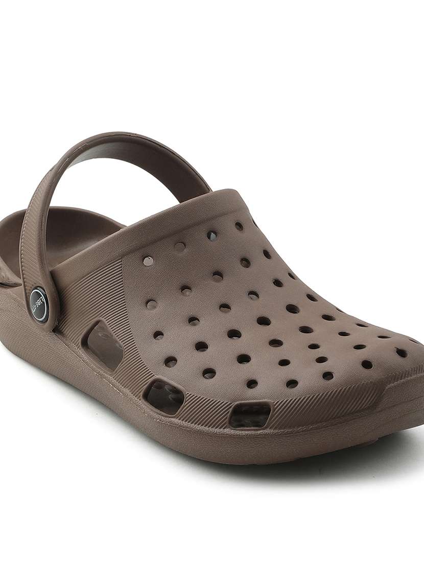 women solid slip on clogs - 22503370 -  Standard Image - 4