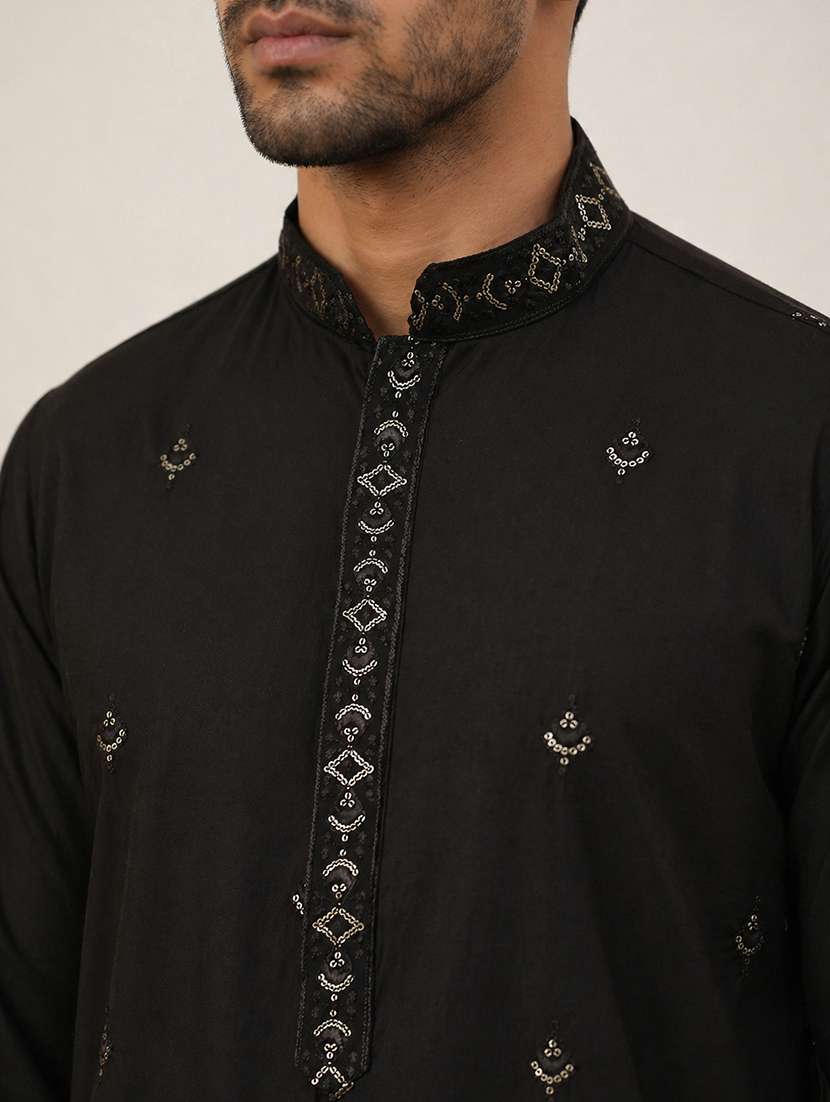men embroidered mandarin neck long kurta - 22503398 -  Standard Image - 1
