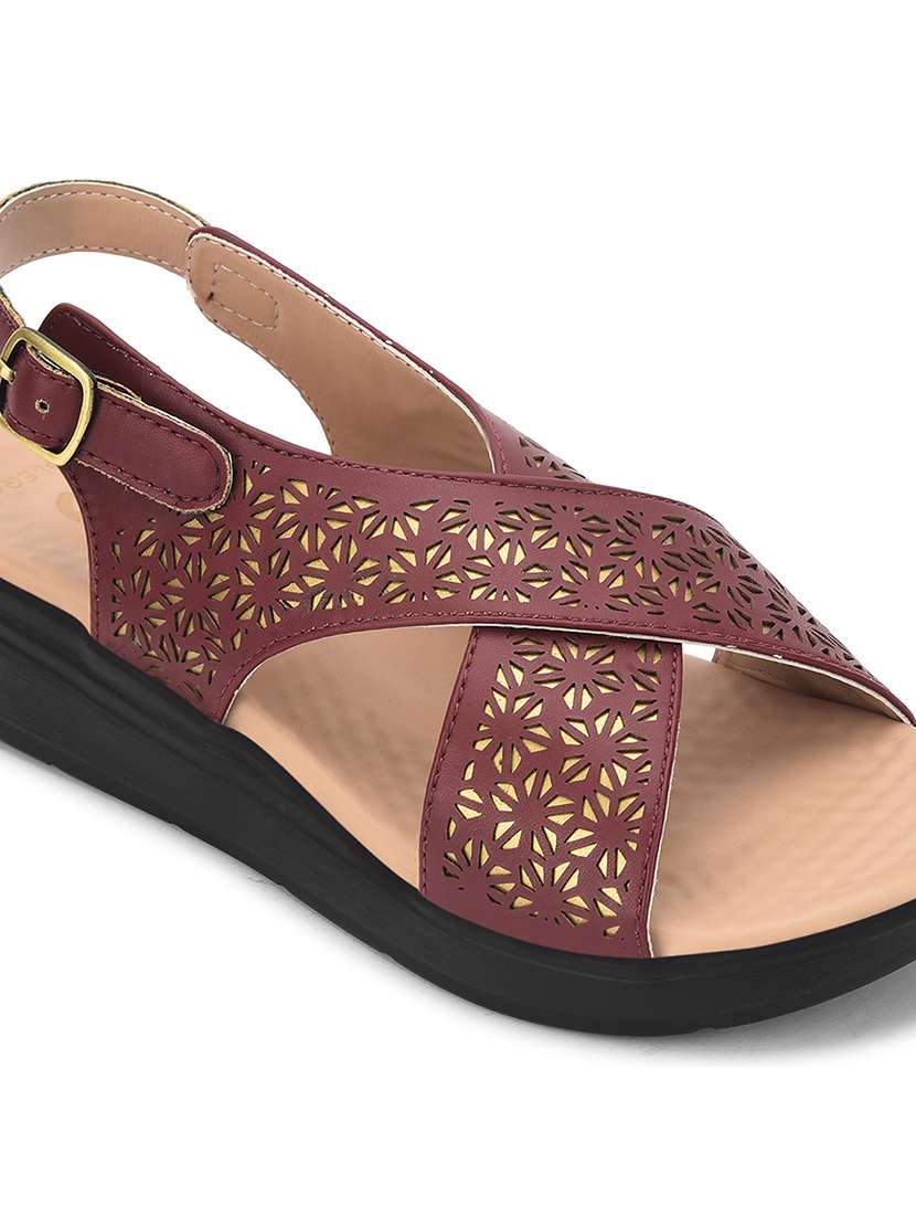 women cut work back strap sandal - 22503412 -  Standard Image - 4