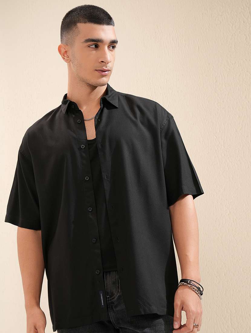 men solid short sleeve loose fit casual shirt