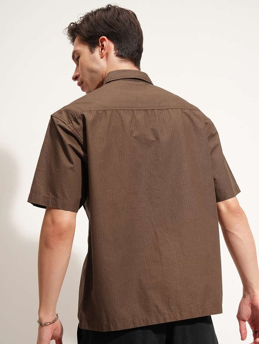 men textured short sleeve loose fit casual shirt - 22504069 -  Standard Image - 4