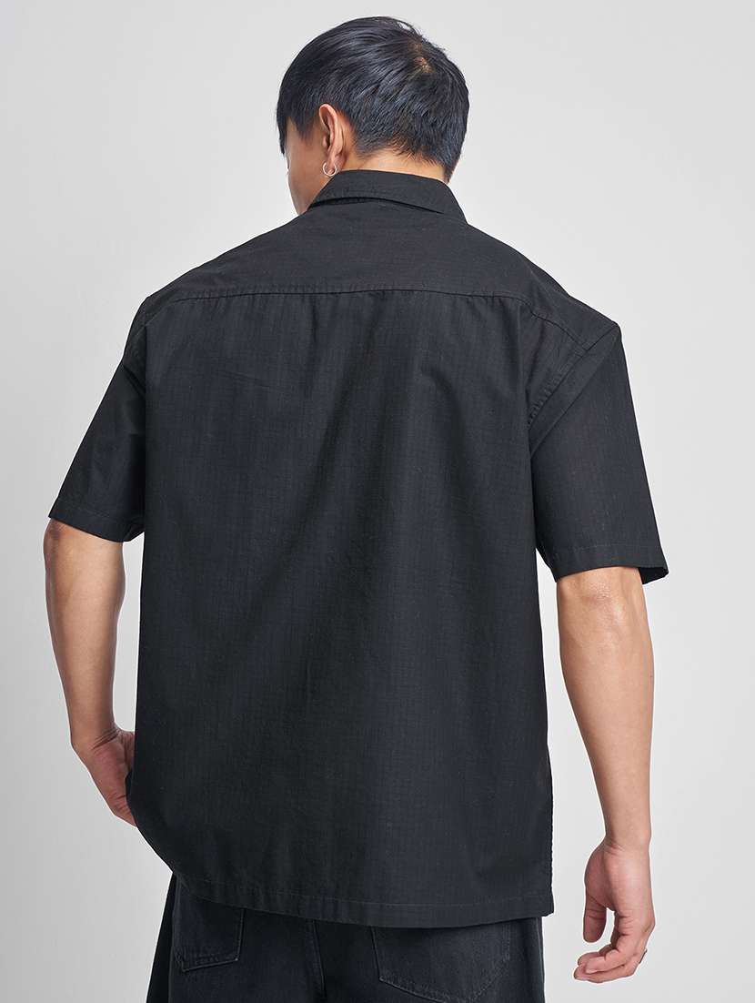 men textured short sleeve loose fit casual shirt - 22504082 -  Standard Image - 4
