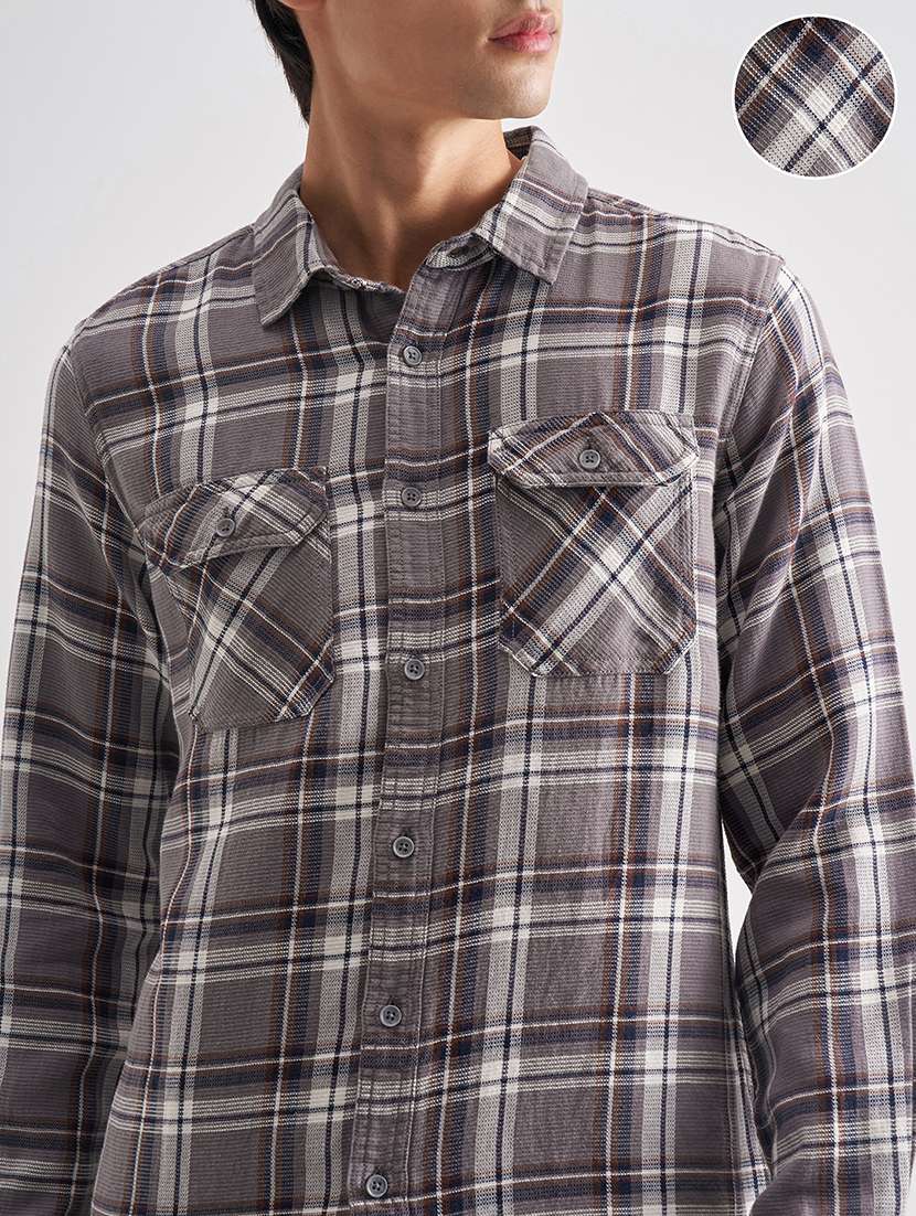 Men Checkered Long Sleeve Regular Fit Casual Shirt - 22504128 -  Standard Image - 1